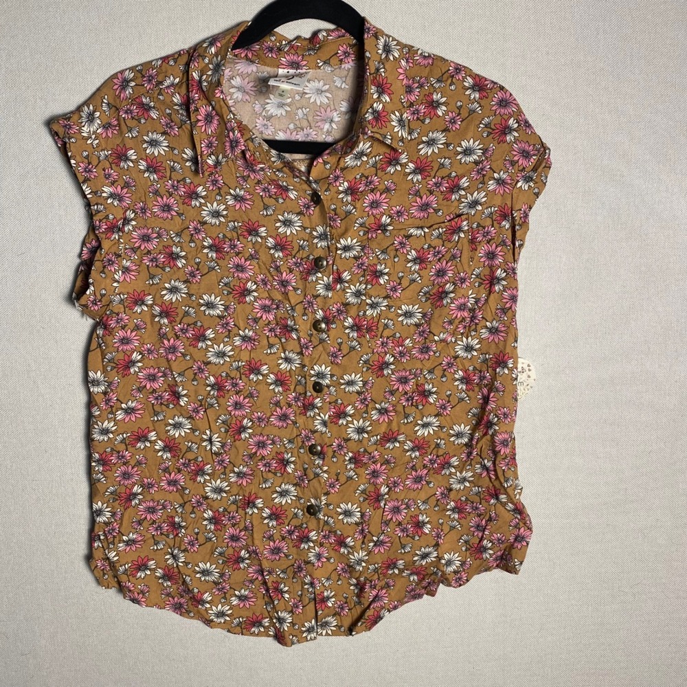 Floral Button Down Top Mustard Yellow Pink Daisy Rayon Small NWT